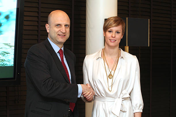 水花四濺，活力無限——游泳活動邀您共赴清涼！