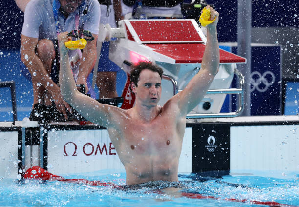 趣味游泳教學:讓孩子愛上水的游戲