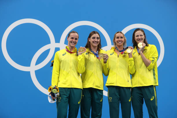 夏日游泳日記:清涼與挑戰(zhàn)并存