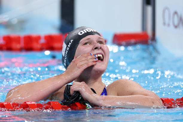 設(shè)計露天游泳池方案時需要考慮的十大要點