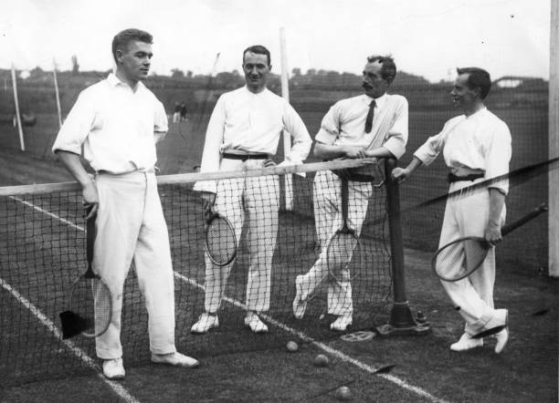 辛納的造型哲學:胡子與職業(yè)網(wǎng)球選手的自我表達