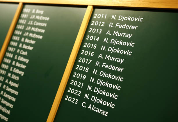 費德勒退役背后的故事：傷病、家庭與職業(yè)生涯的平衡