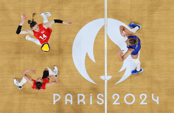 如何打造一支全攻全守型排球隊(duì)？