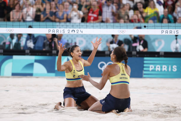 趙蕊蕊身價(jià)突破億級？她的商業(yè)智慧與財(cái)富積累