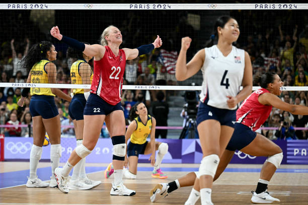 男子排球賽回放：關(guān)鍵分、逆轉(zhuǎn)局，全程高能！