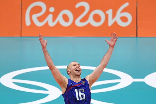 九人制排球場(chǎng)地邊線和端線的具體長(zhǎng)度