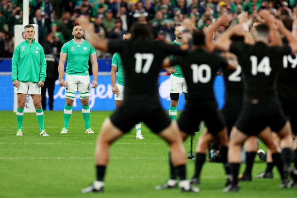 中國隊(duì)出線分析:對手實(shí)力對比與戰(zhàn)術(shù)策略探討