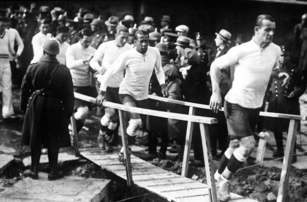 回顧男子乒乓球世界杯前三名得主